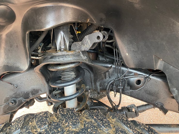 2005-dodge-2500-image-14