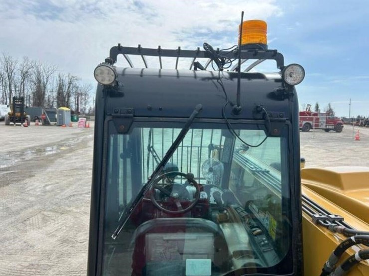 2012-caterpillar-th255-image-61