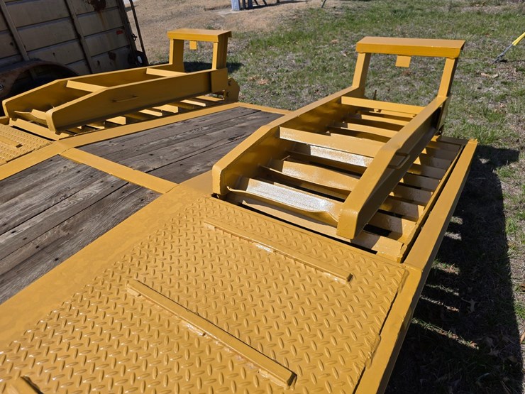 #22622-•-20'-tag-equipment-trailer-image-27