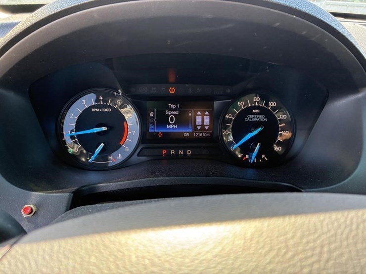 2017-ford-explorer-police-interceptor-image-14