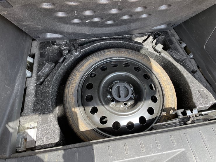 2016-chevrolet-equinox-lt-image-26