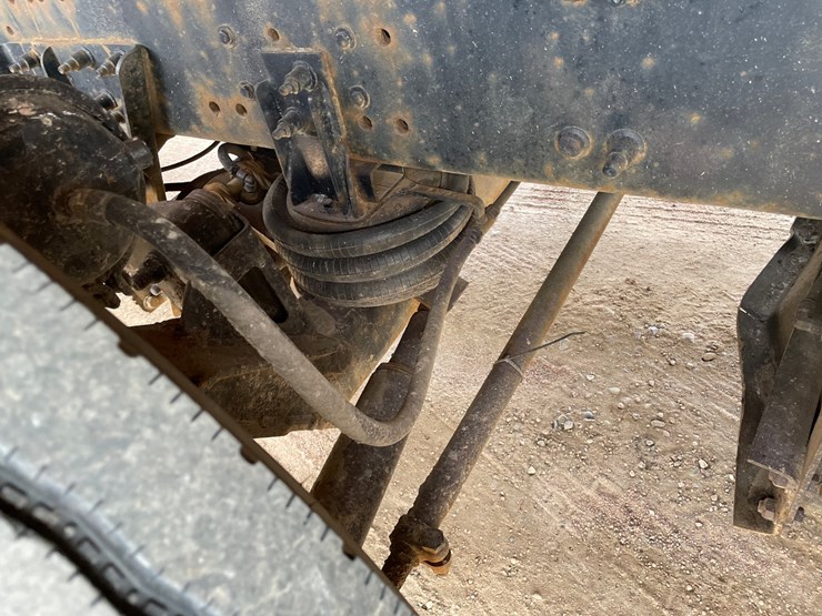 2005-caterpillar-c13-image-33