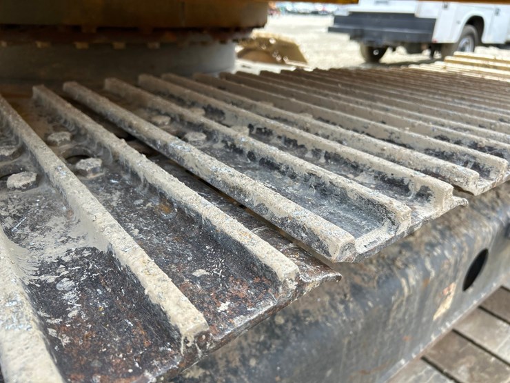 komatsu-pc130-image-79