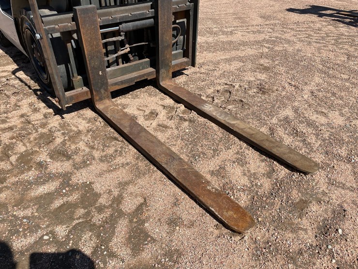 #1134-•-unicarriers-lp-forklift-image-7