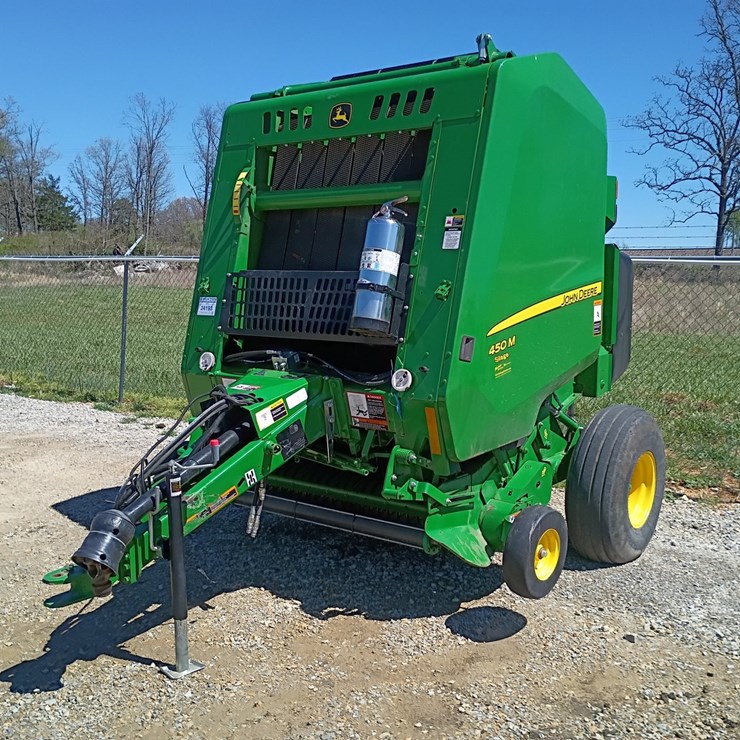 2023 JOHN DEERE 450M