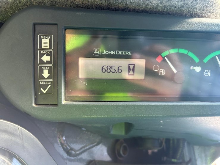 2016-deere-317g-image-23