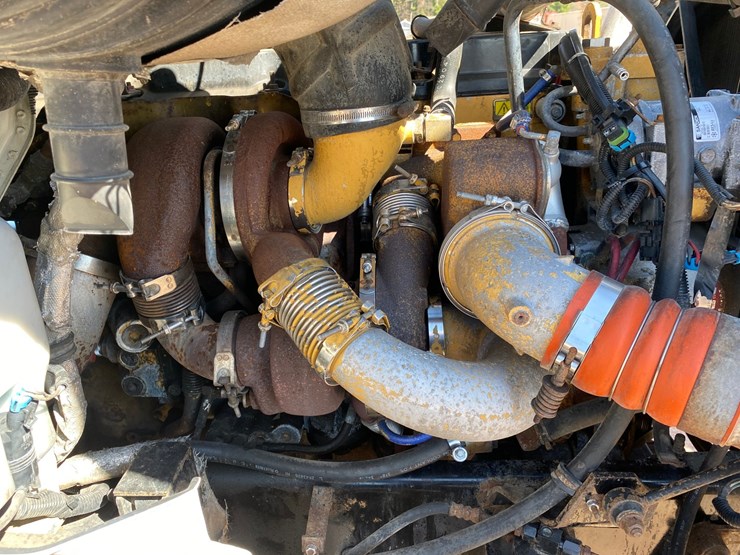 2007-caterpillar-c13-image-46