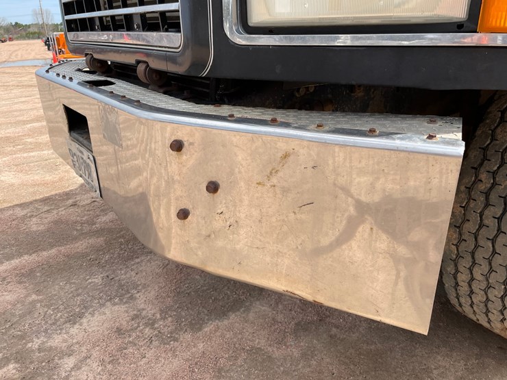 1995-mack-cl713-image-13