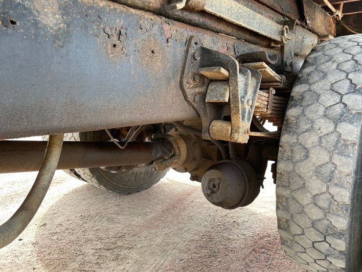 1995-international-2554-image-16