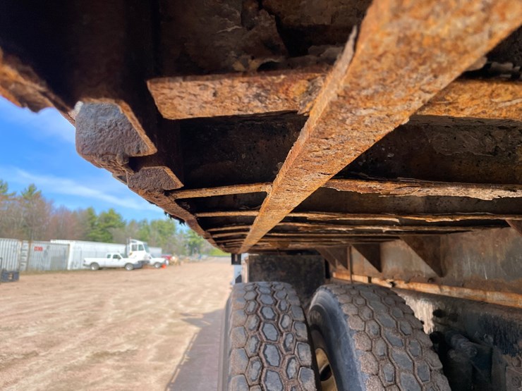 2016-international-durastar-4400-image-36