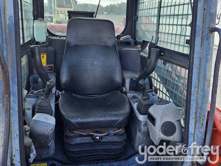 kubota-svl75-2-image-22