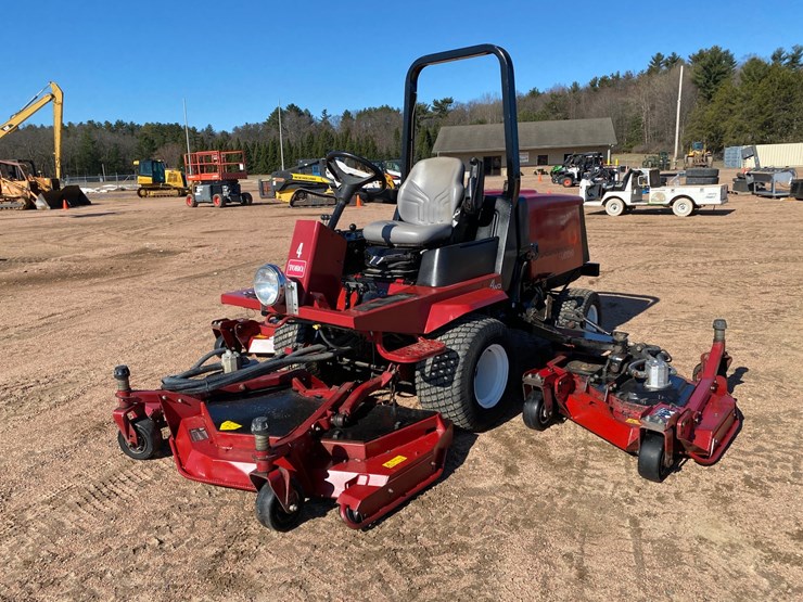 toro-groundsmaster-4000d-image-4