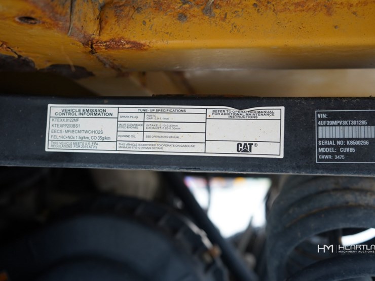 2019-caterpillar-cuv85-utv-image-26
