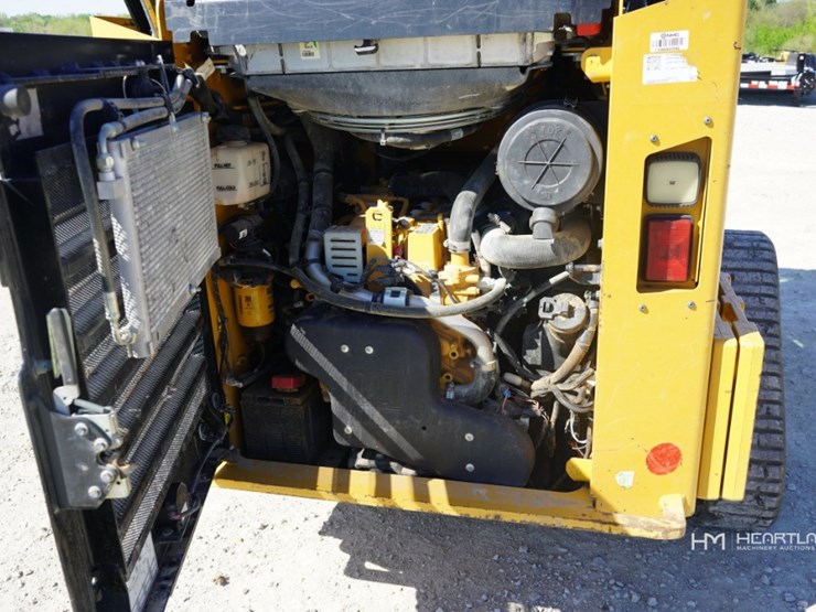 2020-caterpillar-289d3-image-21