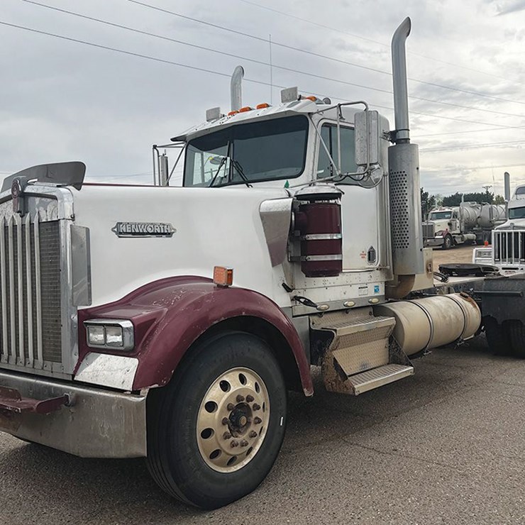 2003 KENWORTH W900L