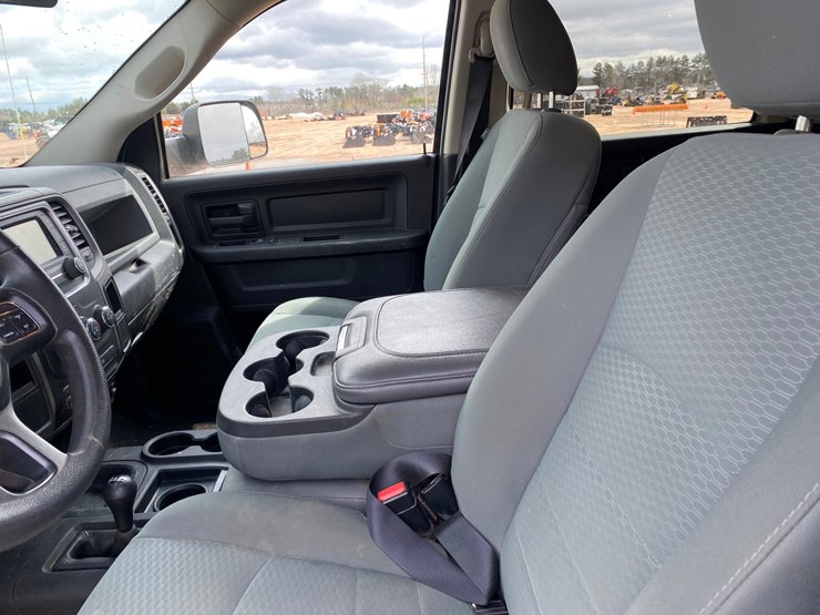 2018-dodge-ram-2500-image-38