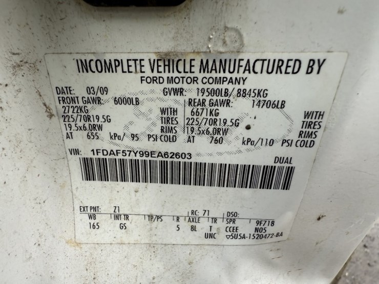 2009-ford-f550-sd-image-10