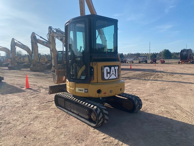 caterpillar-303c-cr-image-5