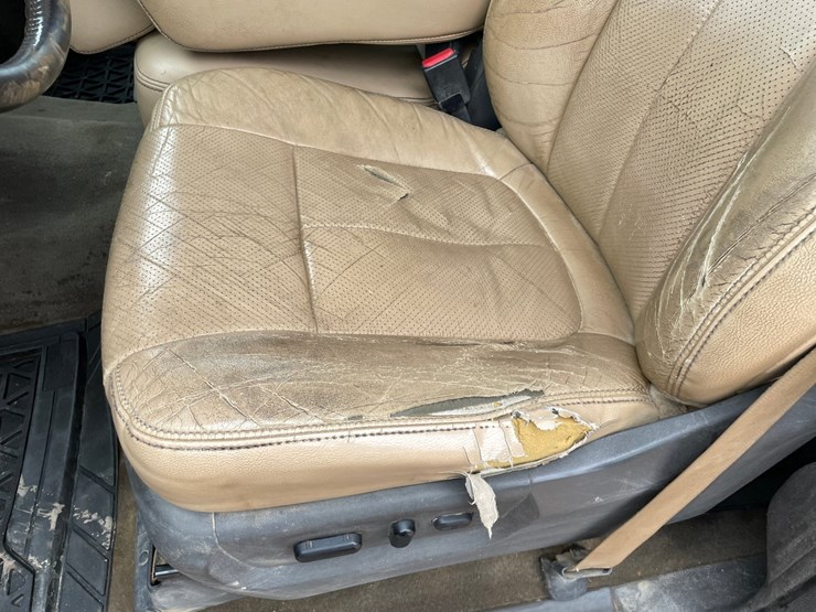 2013-ford-f350-image-37