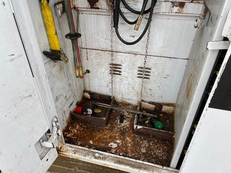 2008-dodge-ram-5500-image-40