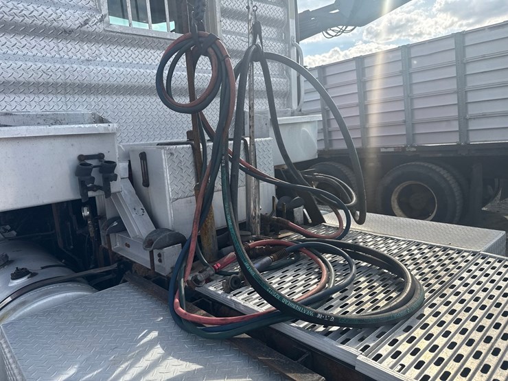 2007-mack-cl733-image-30