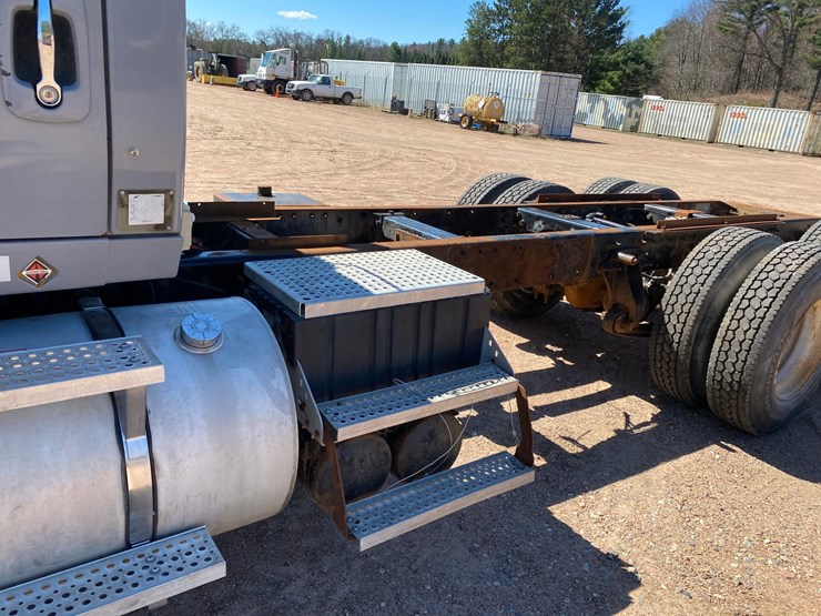 2009-international-prostar-image-17