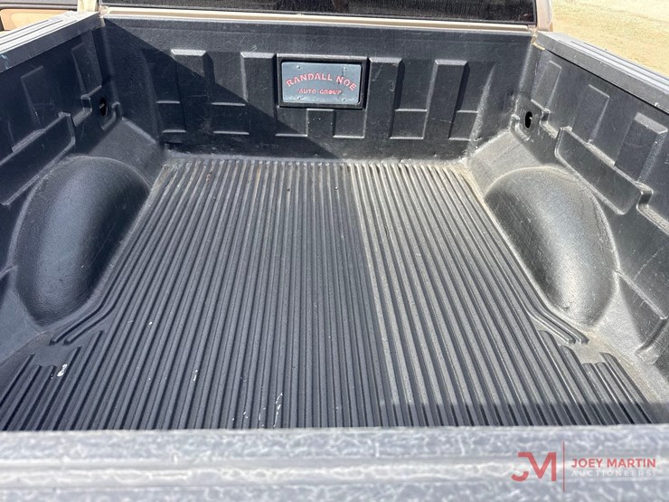 2014-ford-f150-xlt-image-10