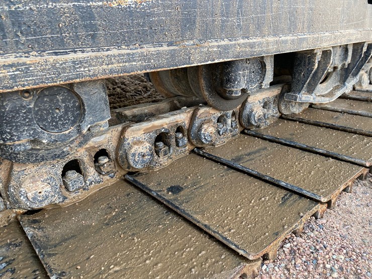 2014-caterpillar-324el-image-31