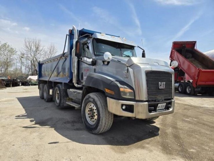 2012-caterpillar-ct660s-image-3