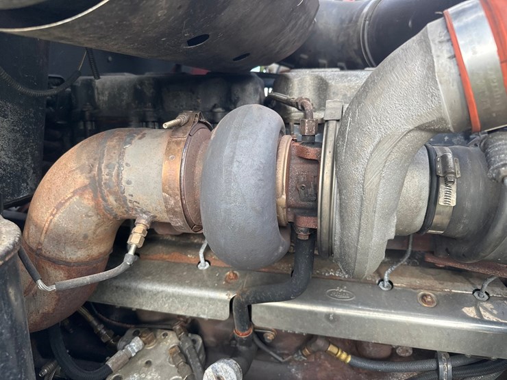 2002-mack-ch613-image-42