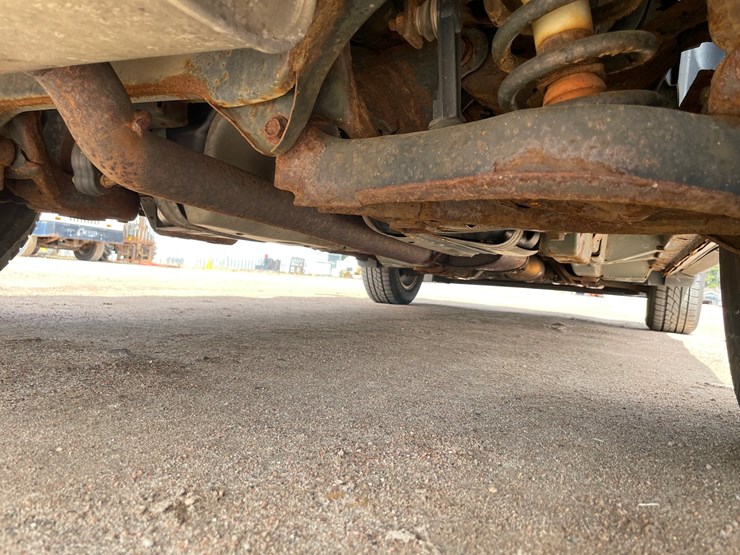 2015-chevrolet-equinox-lt-image-17