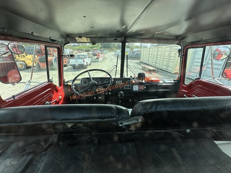 1987-ford-c8000-image-23