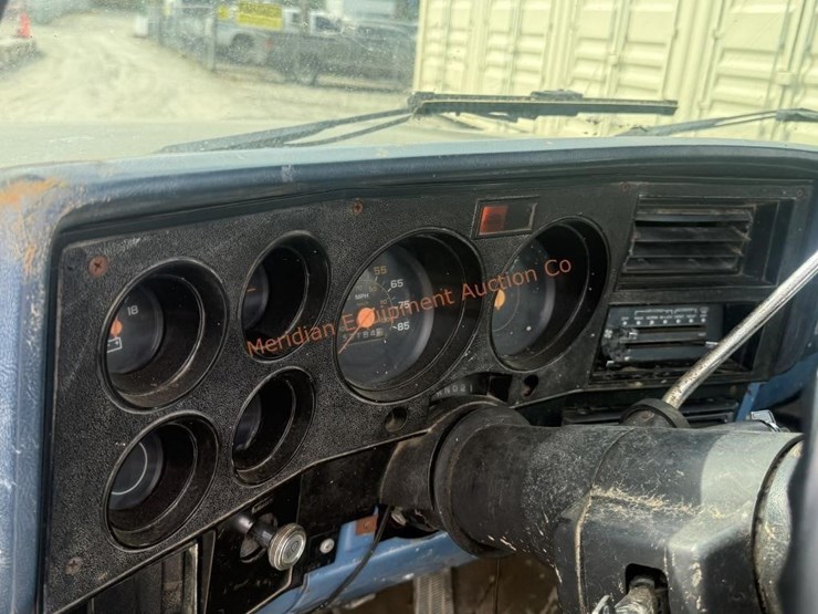 1986-chevrolet-30-image-32