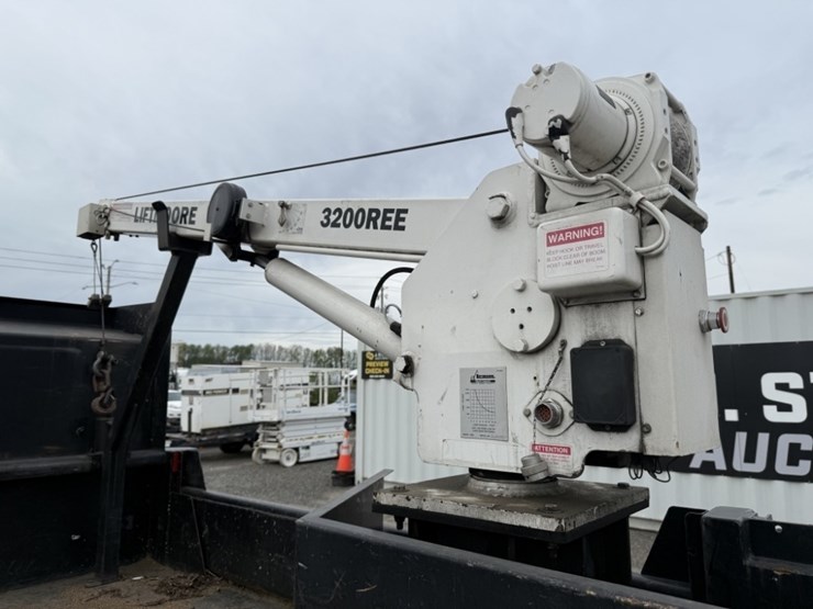 2013-liftmoore-3200ree-image-16