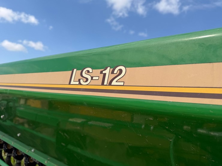 great-plains-ls12-image-48