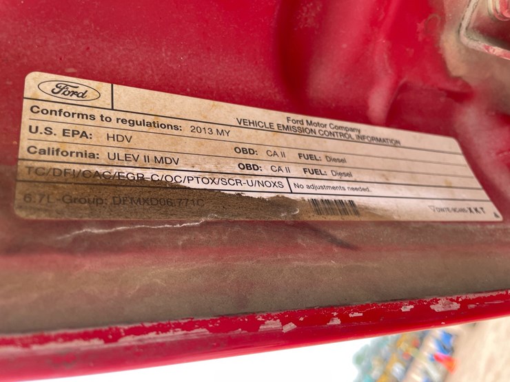 2013-ford-f350-image-48