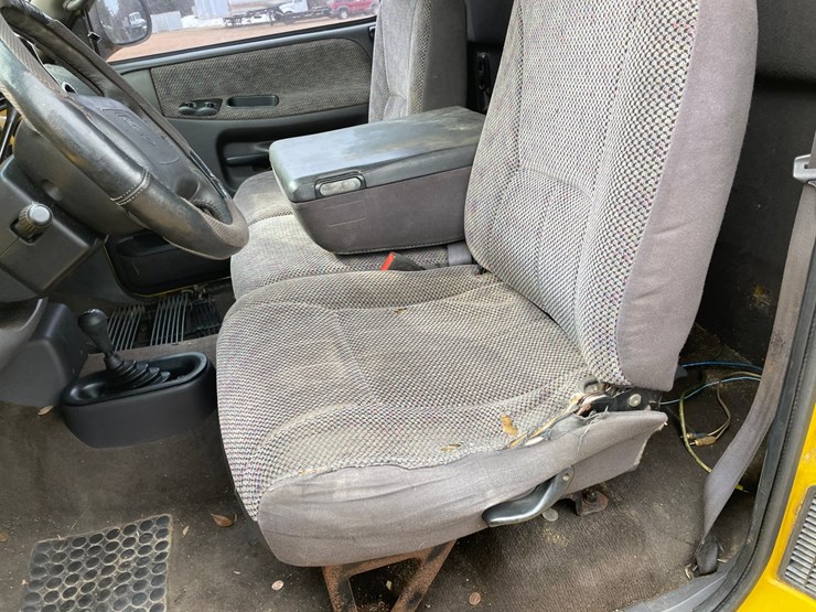 1999-dodge-ram-1500-image-29