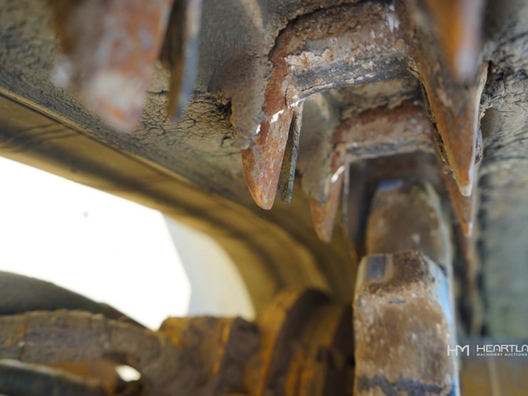 2020-caterpillar-289d3-image-32