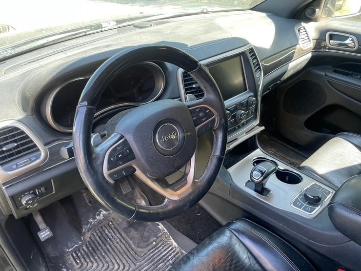 2015-jeep-grand-cherokee-image-8