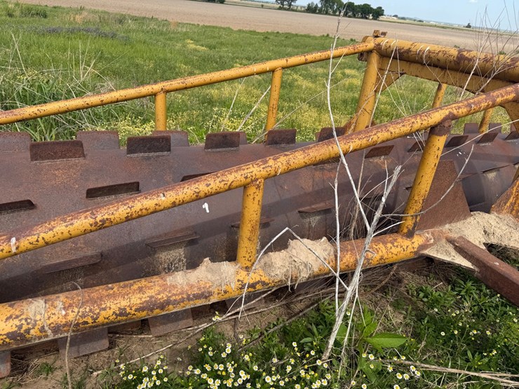 #46926-•-20'-stubble-roller-image-17
