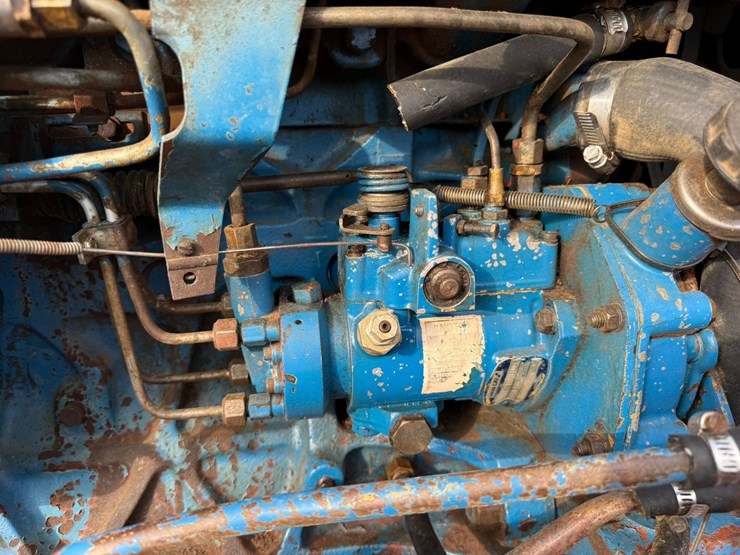 1990-ford-6610-image-37