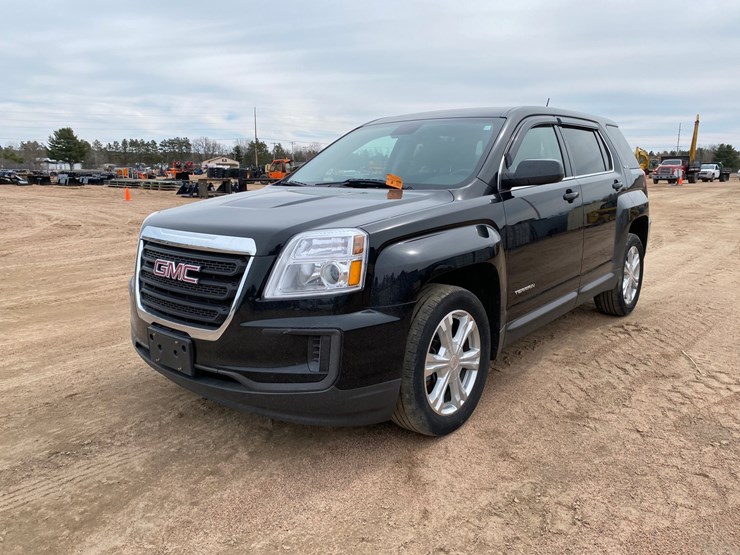 2017-gmc-terrain-sle-image-1