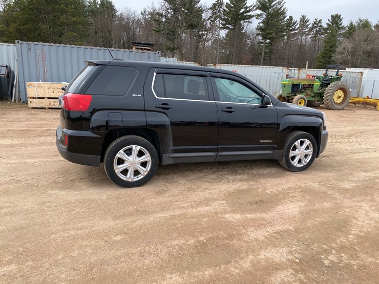 2017-gmc-terrain-sle-image-6
