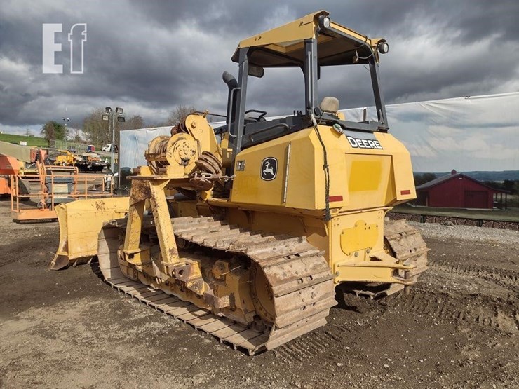 2013-deere-700k-lgp-image-53