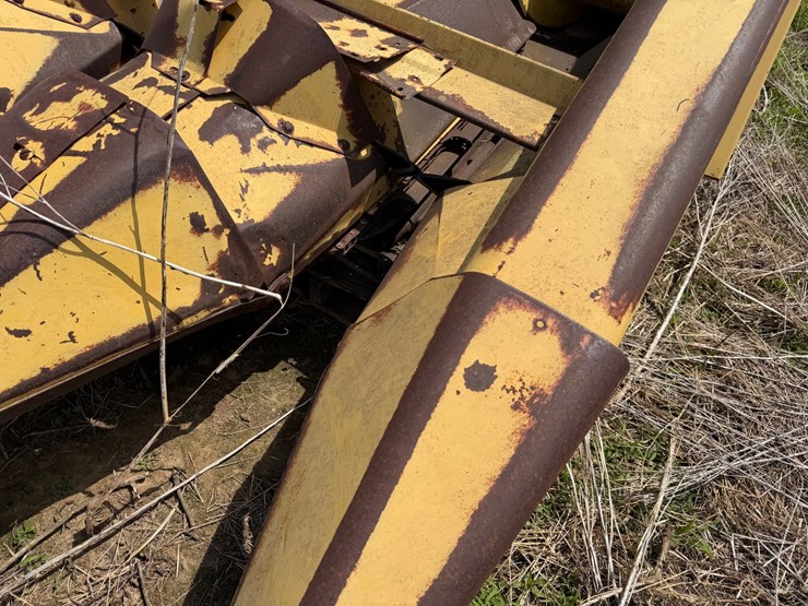 8-new-holland-8-image-22