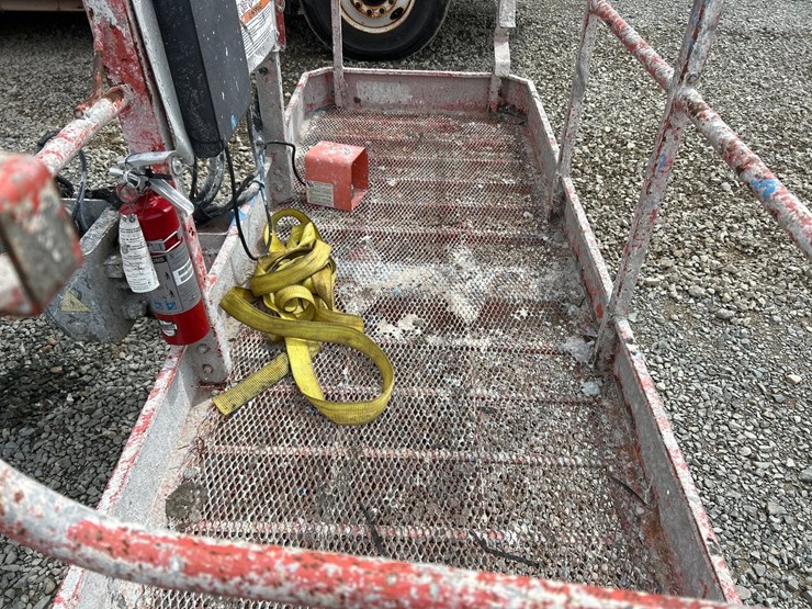 2017-skyjack-sj40t-image-11