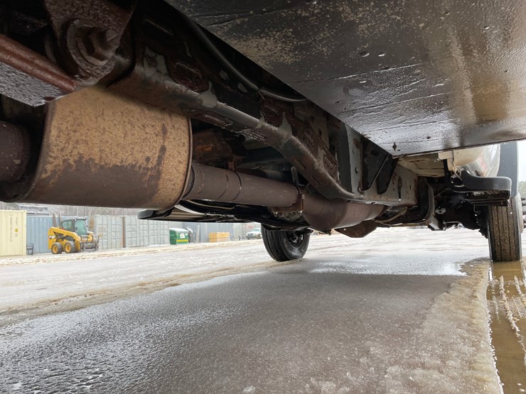 2008-dodge-ram-5500-image-15