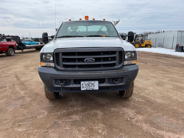 2004-ford-f550-image-8