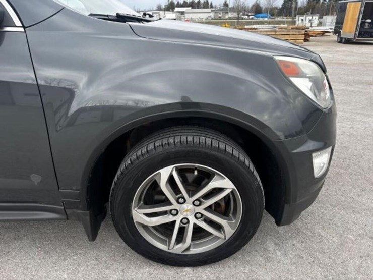 2017-chevrolet-equinox-image-71