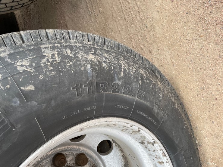 2005-caterpillar-c13-image-35